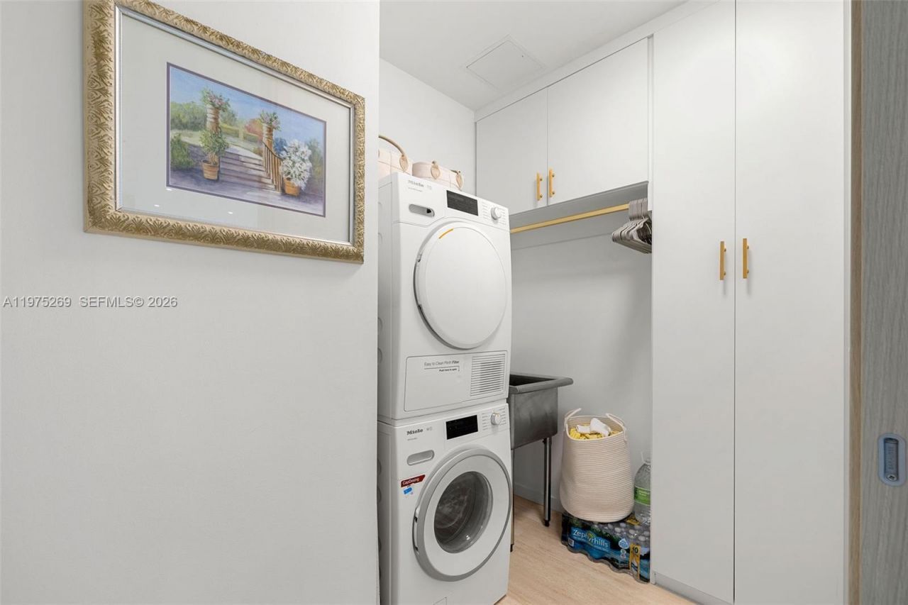 1000 Brickell Plaza, Unit PH5403, Miami, FL 33131 Photo