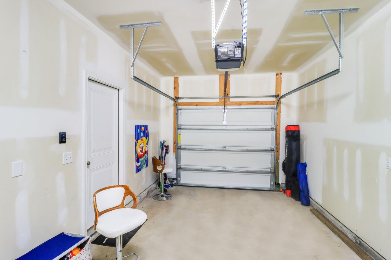 9416 Sweep Drive Photo 27