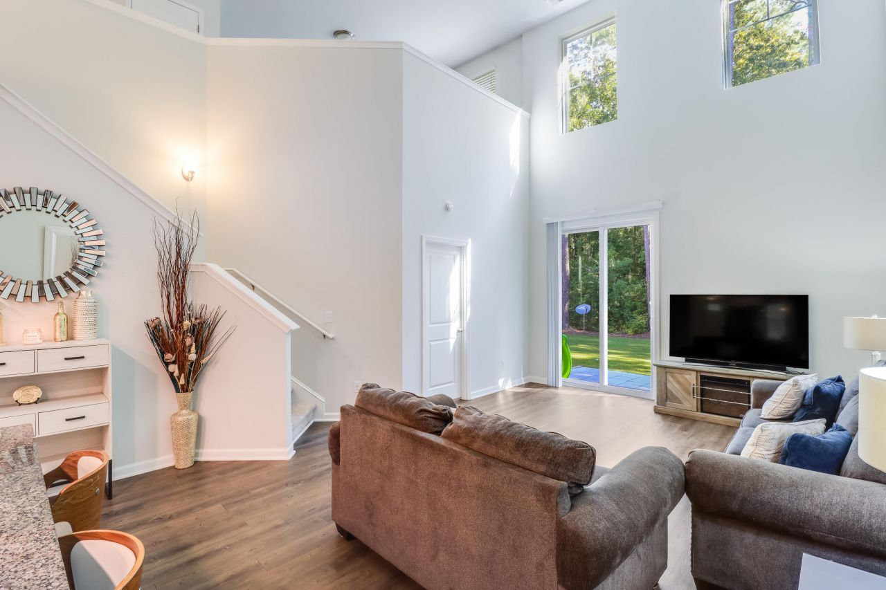 9416 Sweep Drive Photo 8