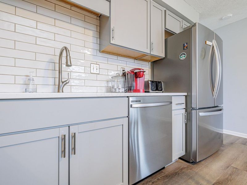 218 Warren Avenue , Unit Unit #8, Russells Point, OH 43348 Photo 13