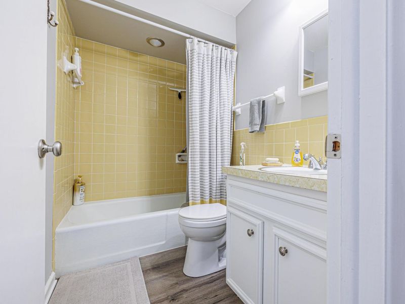 218 Warren Avenue , Unit Unit #8, Russells Point, OH 43348 Photo 29