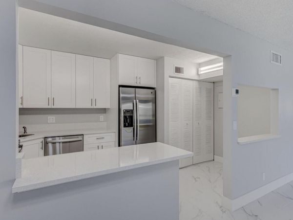 4821 Sable Pine Circle, Unit B1, West Palm Beach, FL 33417