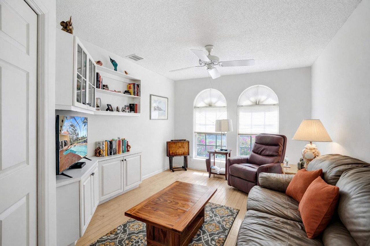 10207 NW 50th Place, Coral Springs, FL 33076 Photo