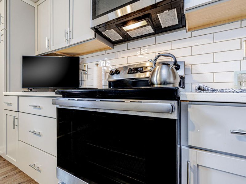 218 Warren Avenue, Unit Unit #8, Russells Point, OH 43348 Photo 14