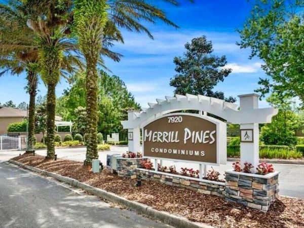 7920 MERRILL Road, Unit 2004, Jacksonville, FL 32277