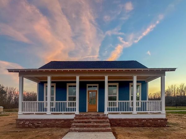 927 Octavia, Taylor, MS 38673