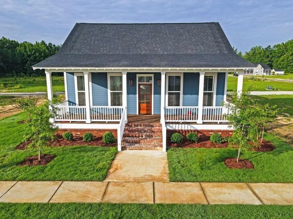 927 Octavia, Taylor, MS 38673