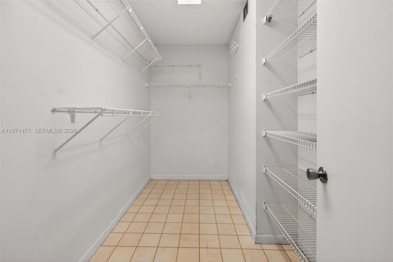 900 SW 125th Way, Unit 409R, Pembroke Pines, FL 33027 Photo