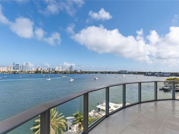 17301 Biscayne Blvd, Unit 611, North Miami Beach, FL 33160