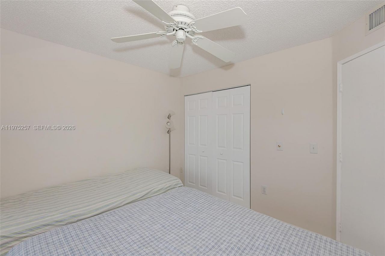 1200 SW 137th Ave, Unit 402E, Pembroke Pines, FL 33027 Photo