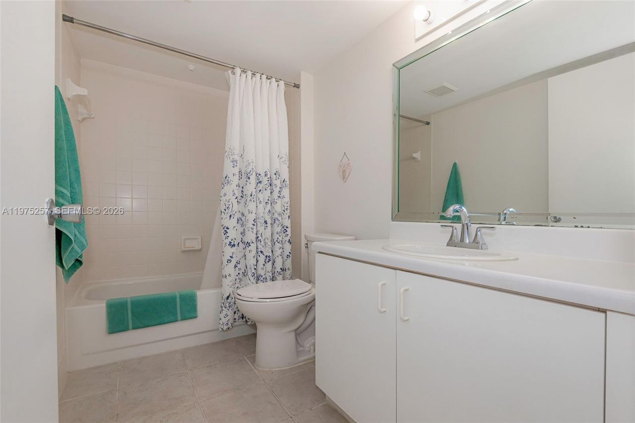 1200 SW 137th Ave, Unit 402E, Pembroke Pines, FL 33027 Photo