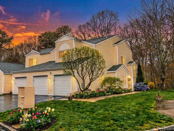 168 Gothic Circle, Manorville, NY 11949