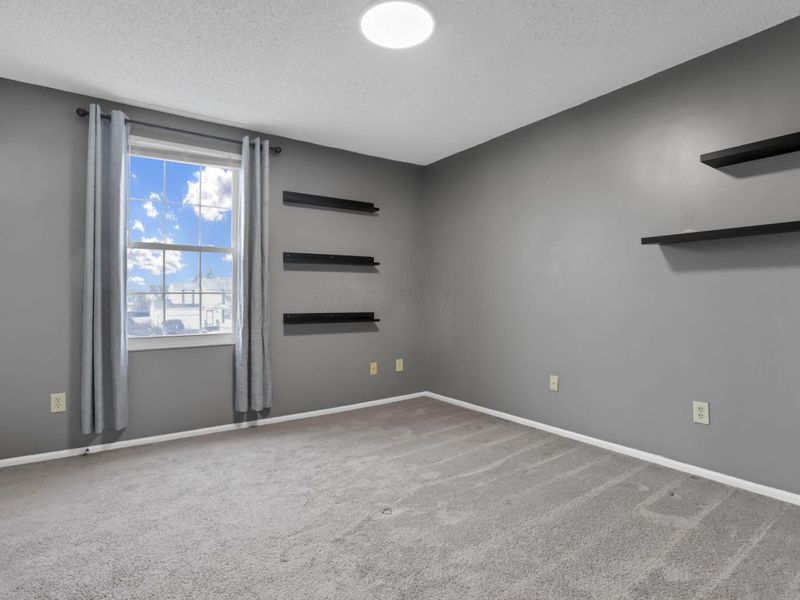 5082 Springdale Boulevard, Unit 31E, Hilliard, OH 43026 Photo 16