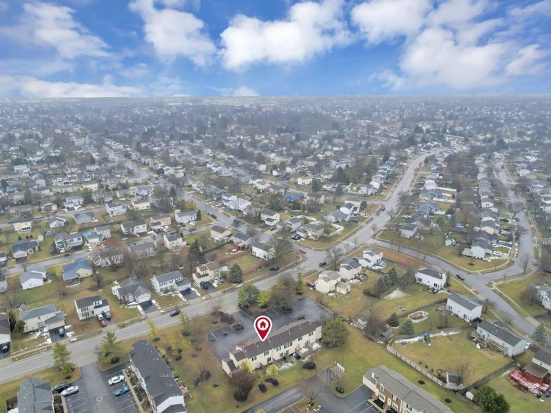 5082 Springdale Boulevard, Unit 31E, Hilliard, OH 43026 Photo 28