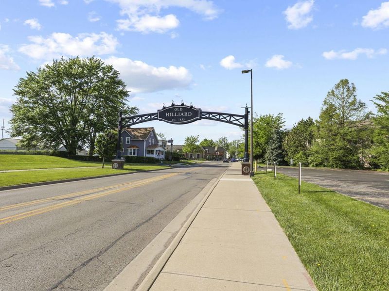 5082 Springdale Boulevard, Unit 31E, Hilliard, OH 43026 Photo 30