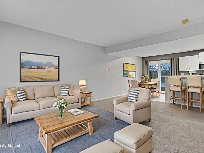 5082 Springdale Boulevard, Unit 31E, Hilliard, OH 43026 Photo 4