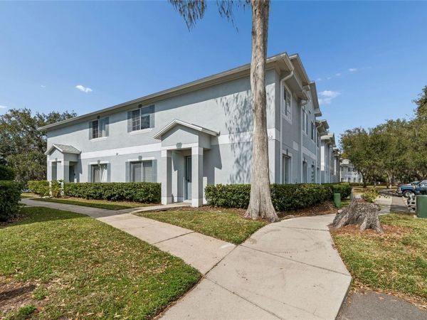 7402 E BANK DRIVE , TAMPA, FL 33617