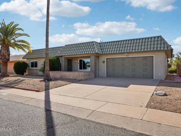 9843 W WRANGLER Drive, Sun City, AZ 85373