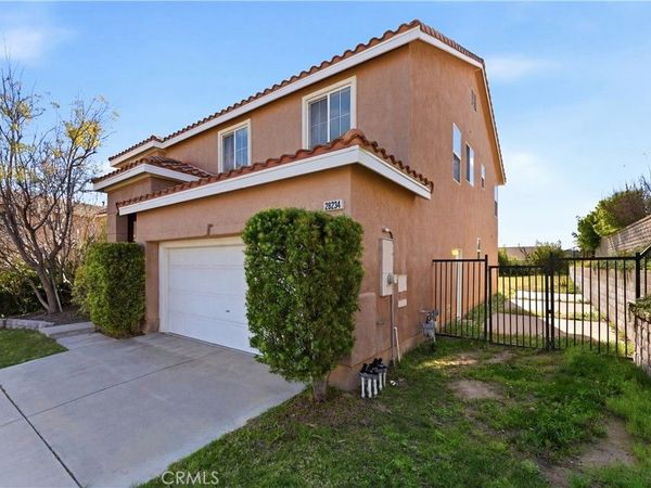 28234 Picadilly Place, Castaic, CA 91384