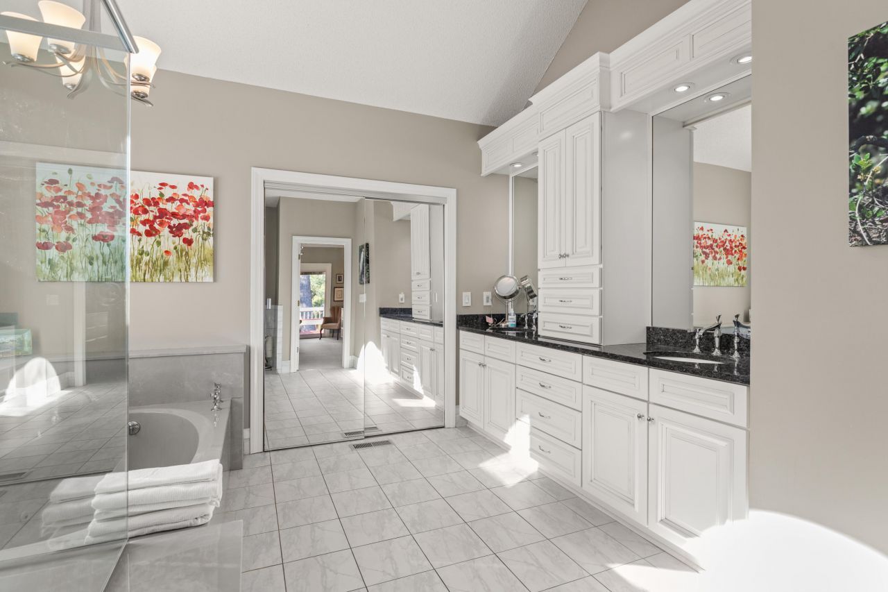 2105 Loblolly Lane Photo 50