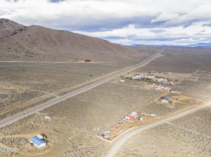 4221 Nv-208, Topaz Ranch Estates, NV 89444 Photo
