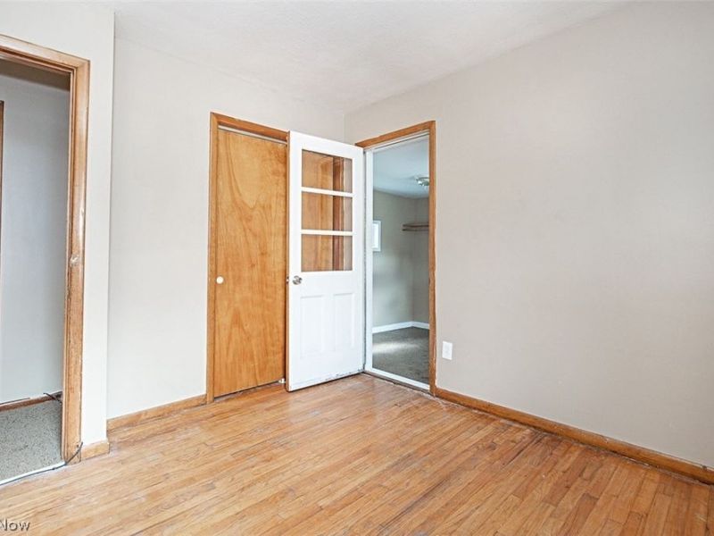 4633 Warner Road, Garfield Heights, OH 44125 Photo 15