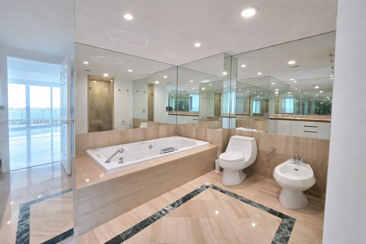 1643 Brickell Ave, Unit 903, Miami, FL 33129 Photo