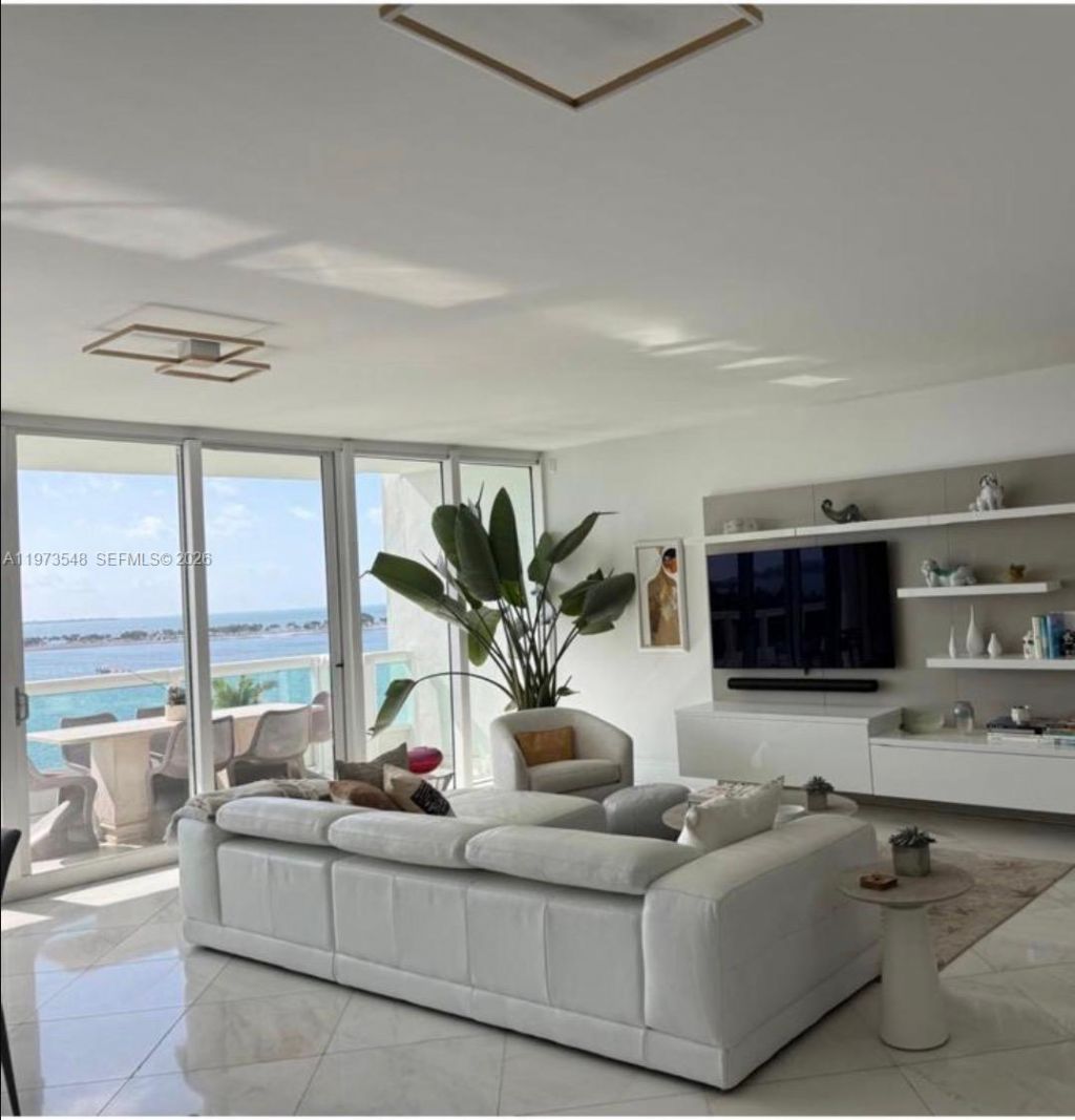 1643 Brickell Ave, Unit 903, Miami, FL 33129 Photo