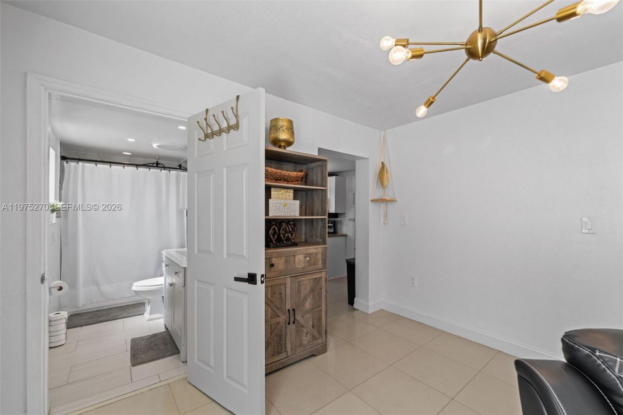 3151 NW 59th St , Miami, FL 33142 Photo