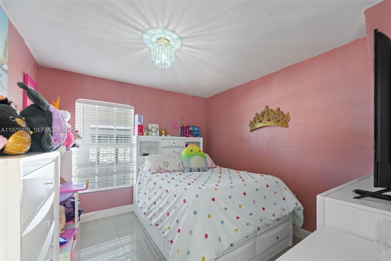 3151 NW 59th St , Miami, FL 33142 Photo