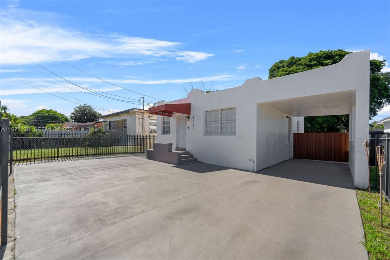 3151 NW 59th St , Miami, FL 33142 Photo