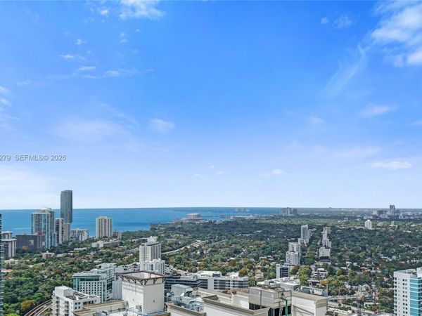 55 SW 9th St, Unit 4104, Miami, FL 33130