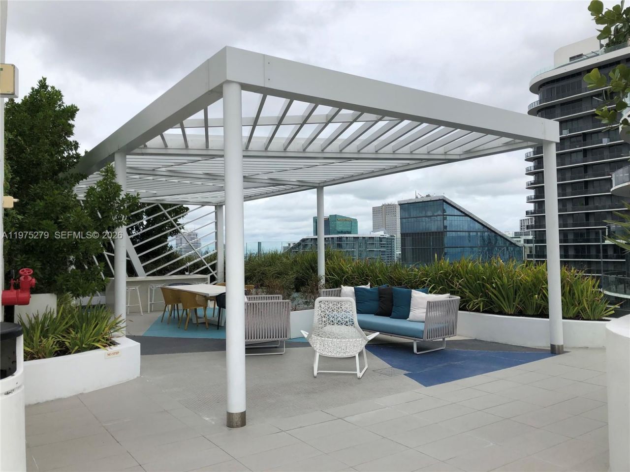 55 SW 9th St, Unit 4104, Miami, FL 33130 Photo