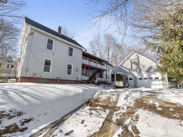 145 Highland Avenue, Gardiner, ME 04345