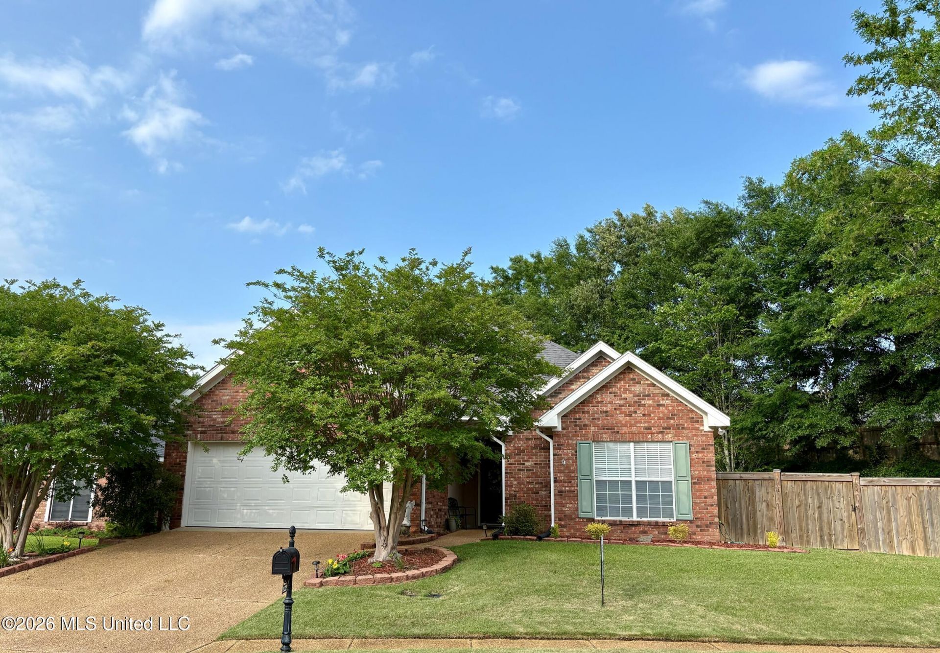 122 Pavilion Drive, Brandon, MS 39042 Main Photo