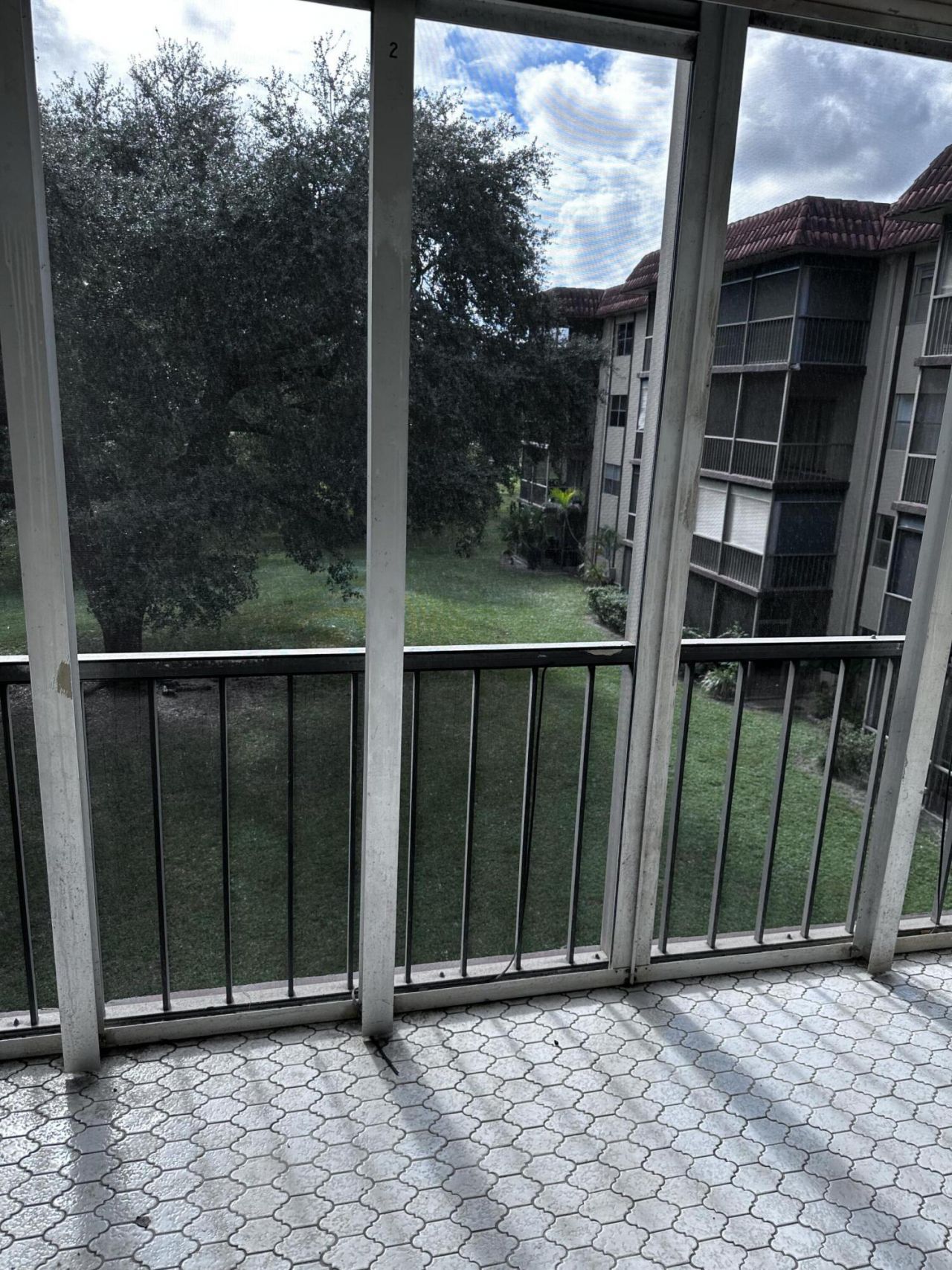 6200 S Falls Cir Drive, Unit 310, Lauderhill, FL 33319 Photo