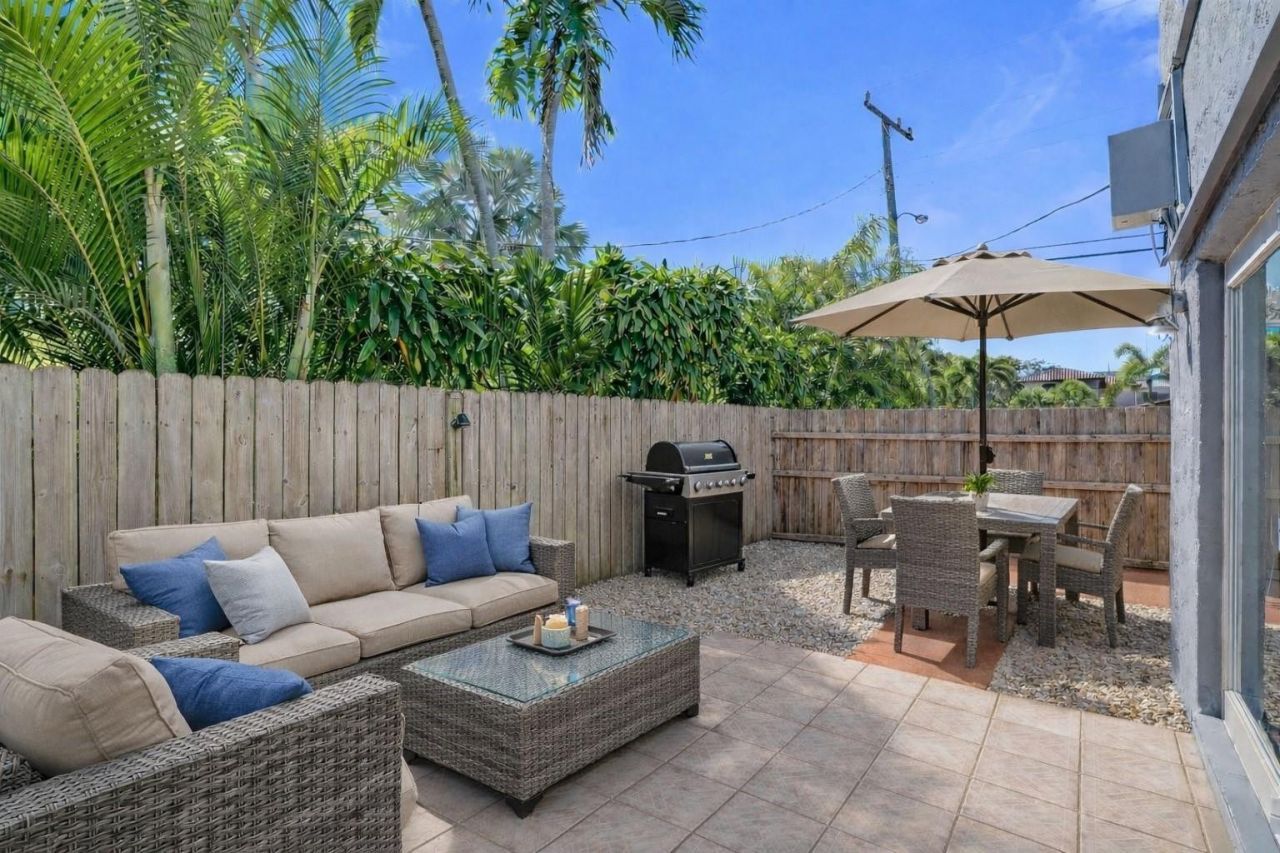 3010 NE 21st Terrace, Fort Lauderdale, FL 33306 Photo