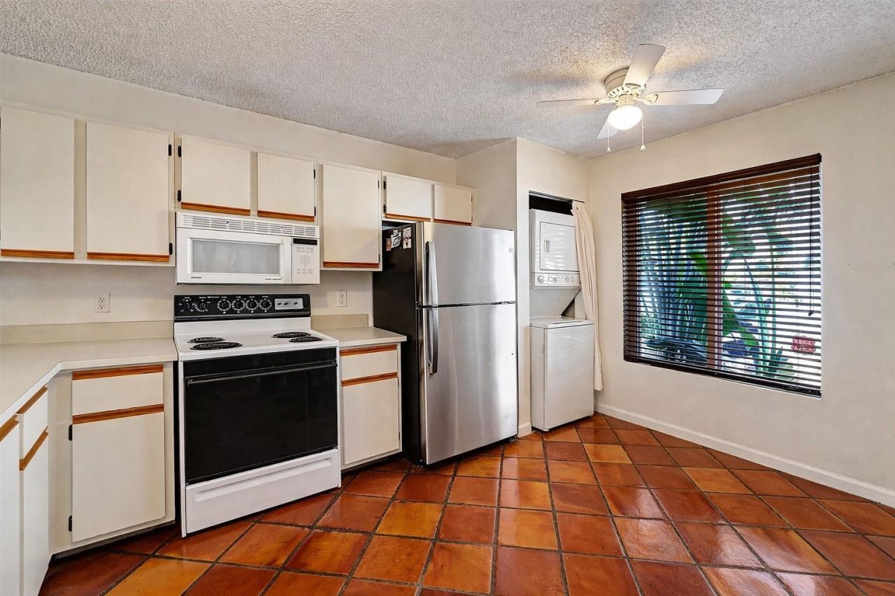 3010 NE 21st Terrace, Fort Lauderdale, FL 33306 Photo