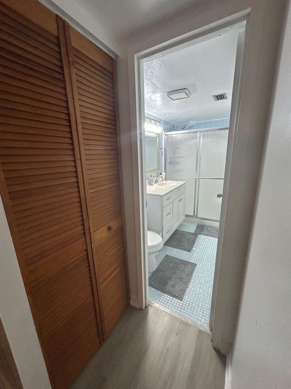 2600 NW 49th Avenue, Unit 207, Lauderdale Lakes, FL 33313 Photo