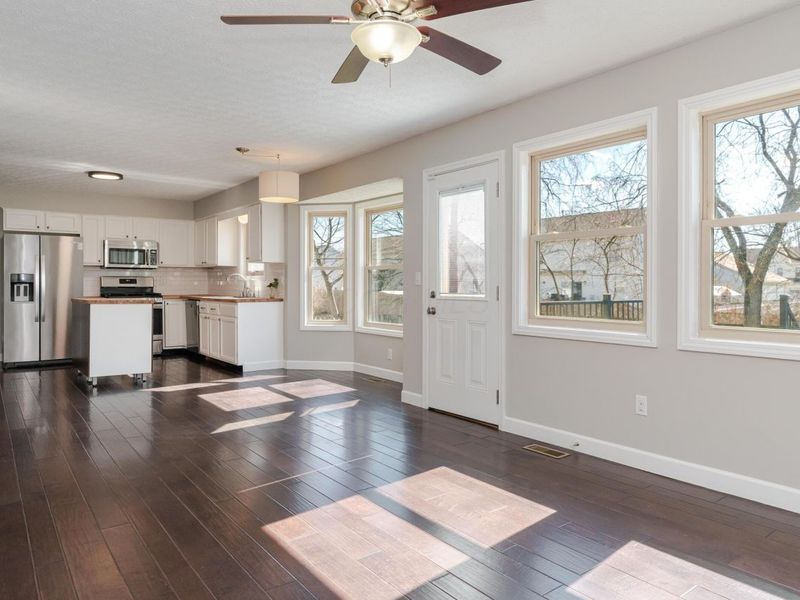 299 Sherwood Meadows Drive , Columbus, OH 43230 Photo 14