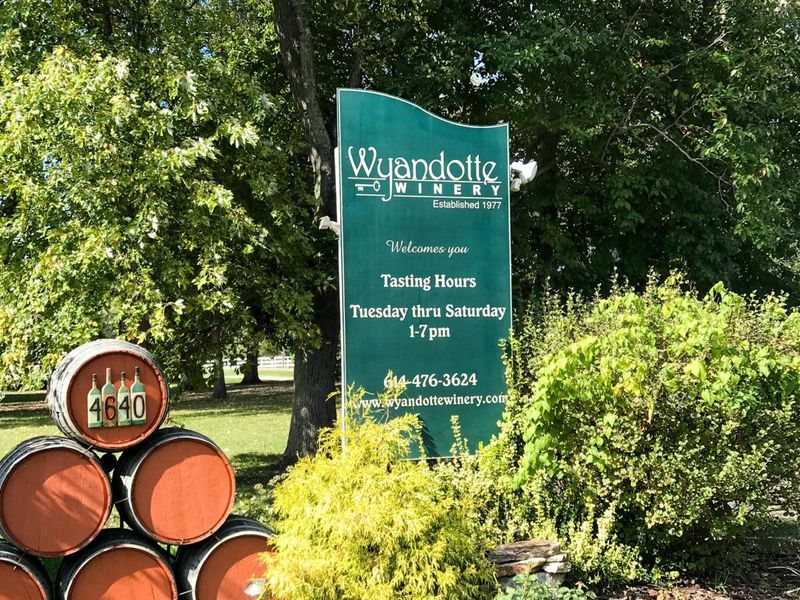 299 Sherwood Meadows Drive , Columbus, OH 43230 Photo 38