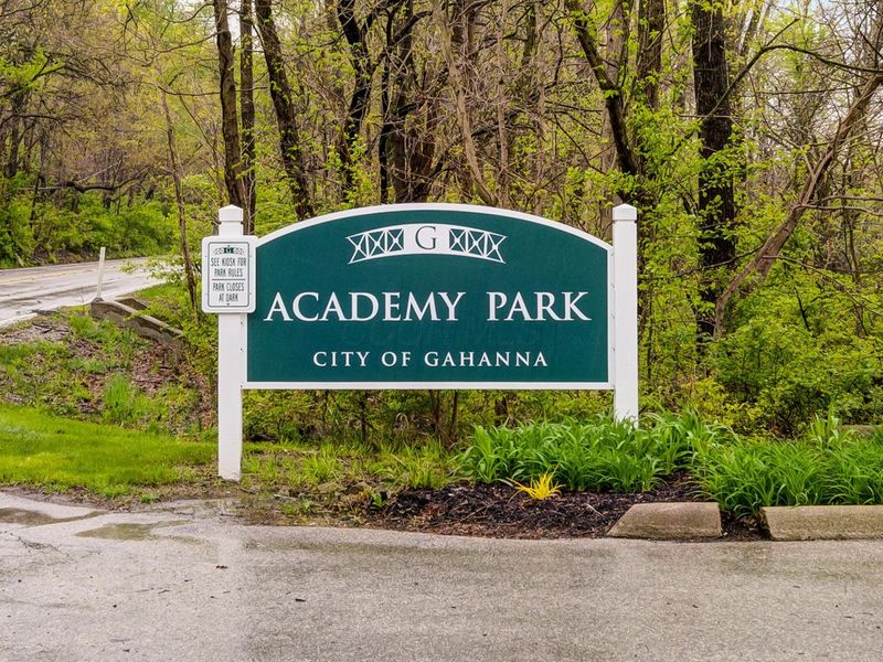 299 Sherwood Meadows Drive , Columbus, OH 43230 Photo 42