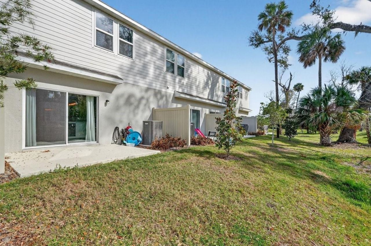 350 River Front Way , Edgewater, FL 32141 Photo