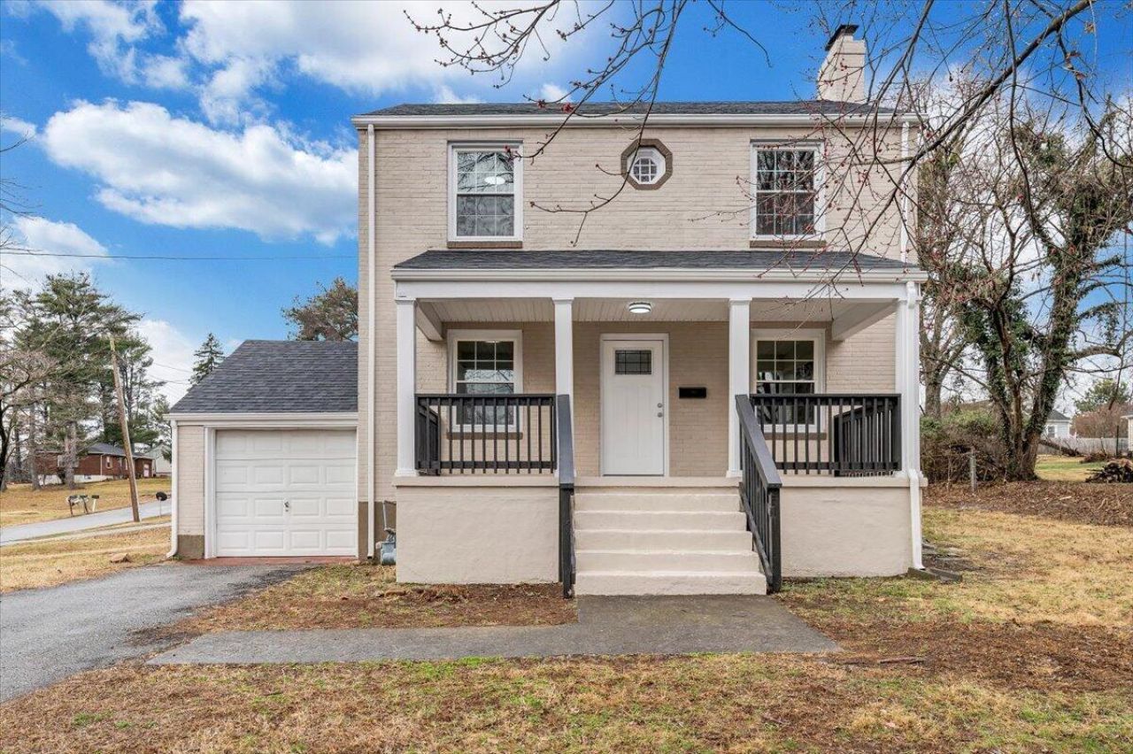 204 Beech St Nw, Roanoke, VA 24017 Main Photo