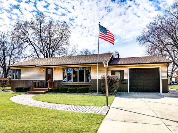 11920 S Springfield Avenue , Alsip, IL 60803