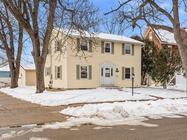 614 13th STREET S, La Crosse, WI 54601