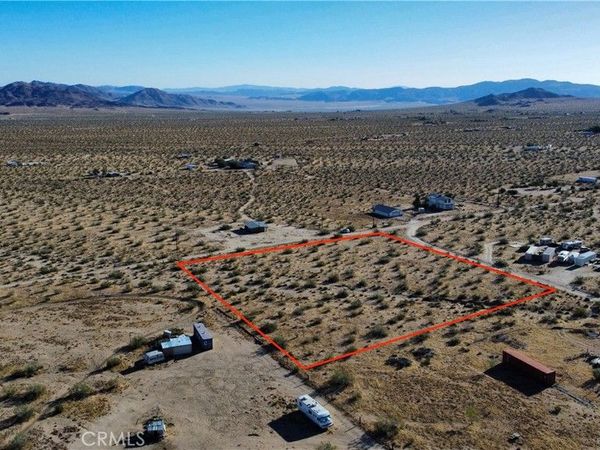 702 Bell Road, Johnson Valley, CA 92285