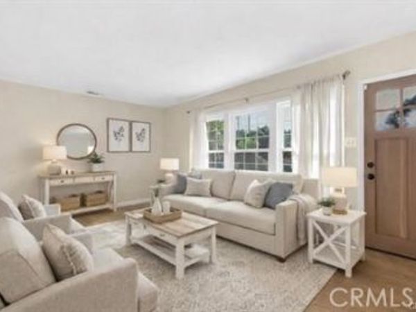 15115 Leadwell Street, Van Nuys, CA 91405