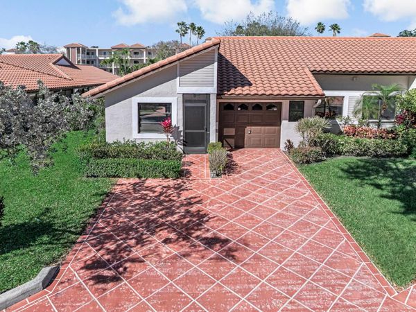 6235 Kings Gate Circle, Delray Beach, FL 33484