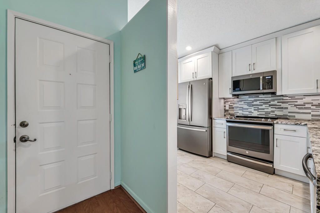 6235 Kings Gate Circle, Delray Beach, FL 33484 Photo